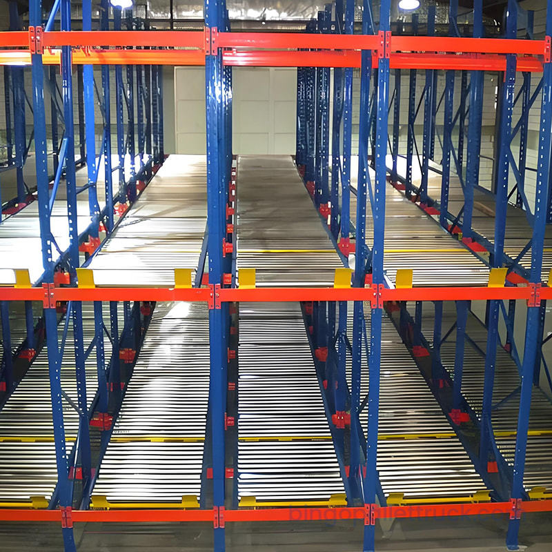Op maat gemaakte palletdoorstroomstellingen voor zware FIFO-opslagoplossingen met zwaartekracht